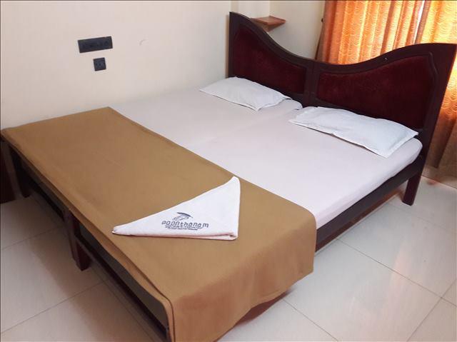 Poonthanam Guest House Guruvayur Ngoại thất bức ảnh