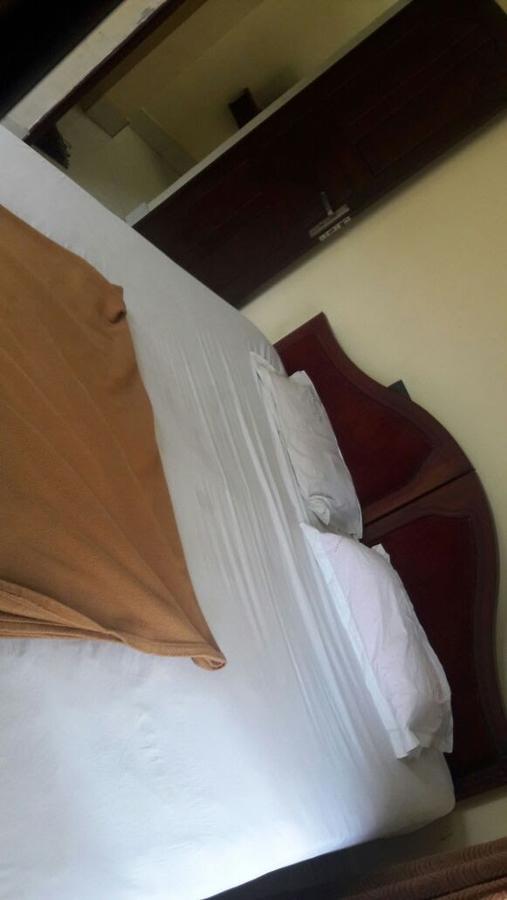 Poonthanam Guest House Guruvayur Ngoại thất bức ảnh